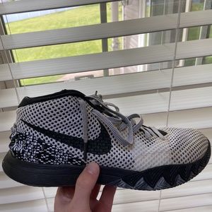 Nike Kyrie 1 BHM Black History Month Basketball